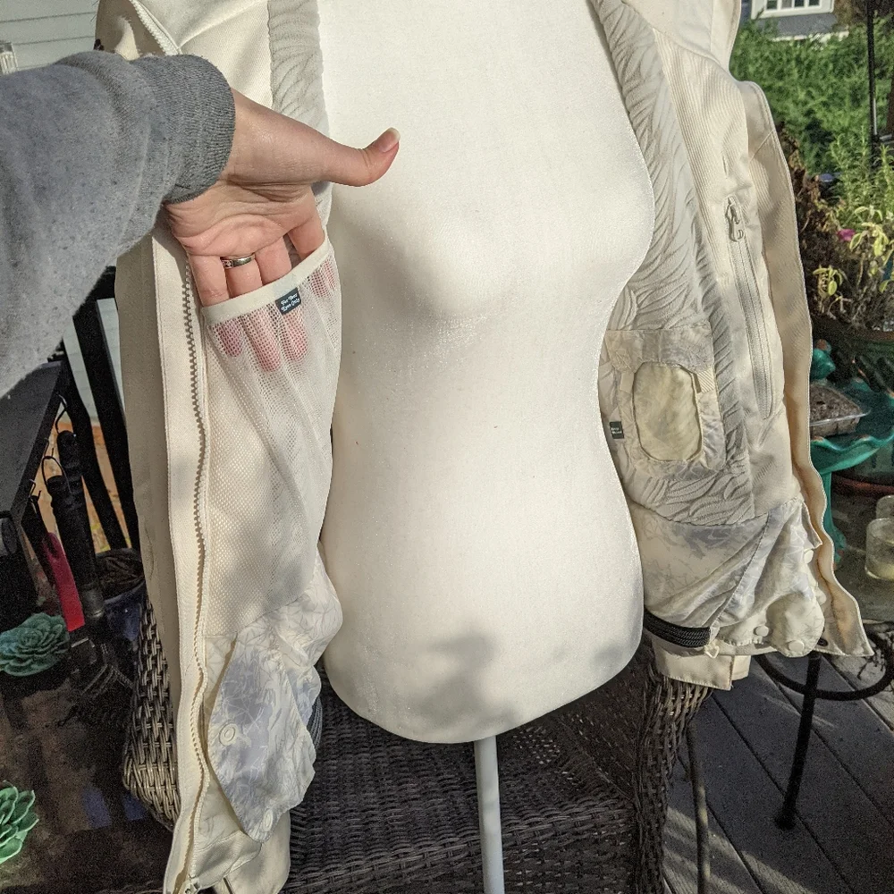 Winter jacket - Picture 6 of 12